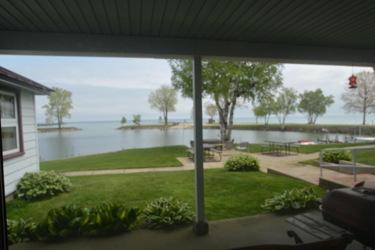 Whalens Grindstone Shores Inc. Hotel Frankenmuth Buitenkant foto