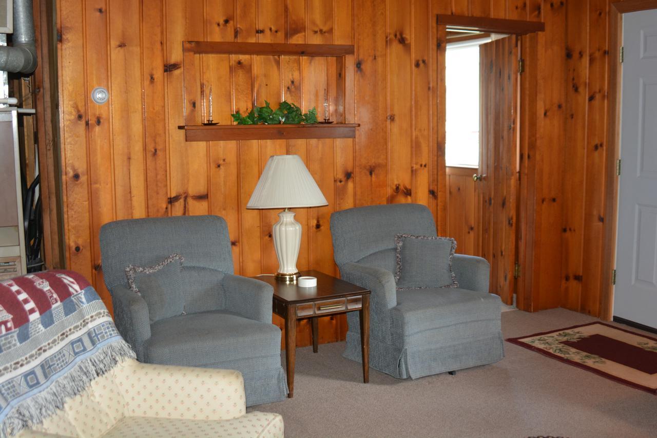 Whalens Grindstone Shores Inc. Hotel Frankenmuth Buitenkant foto