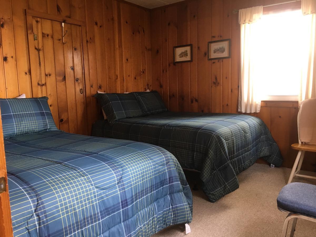 Whalens Grindstone Shores Inc. Hotel Frankenmuth Buitenkant foto