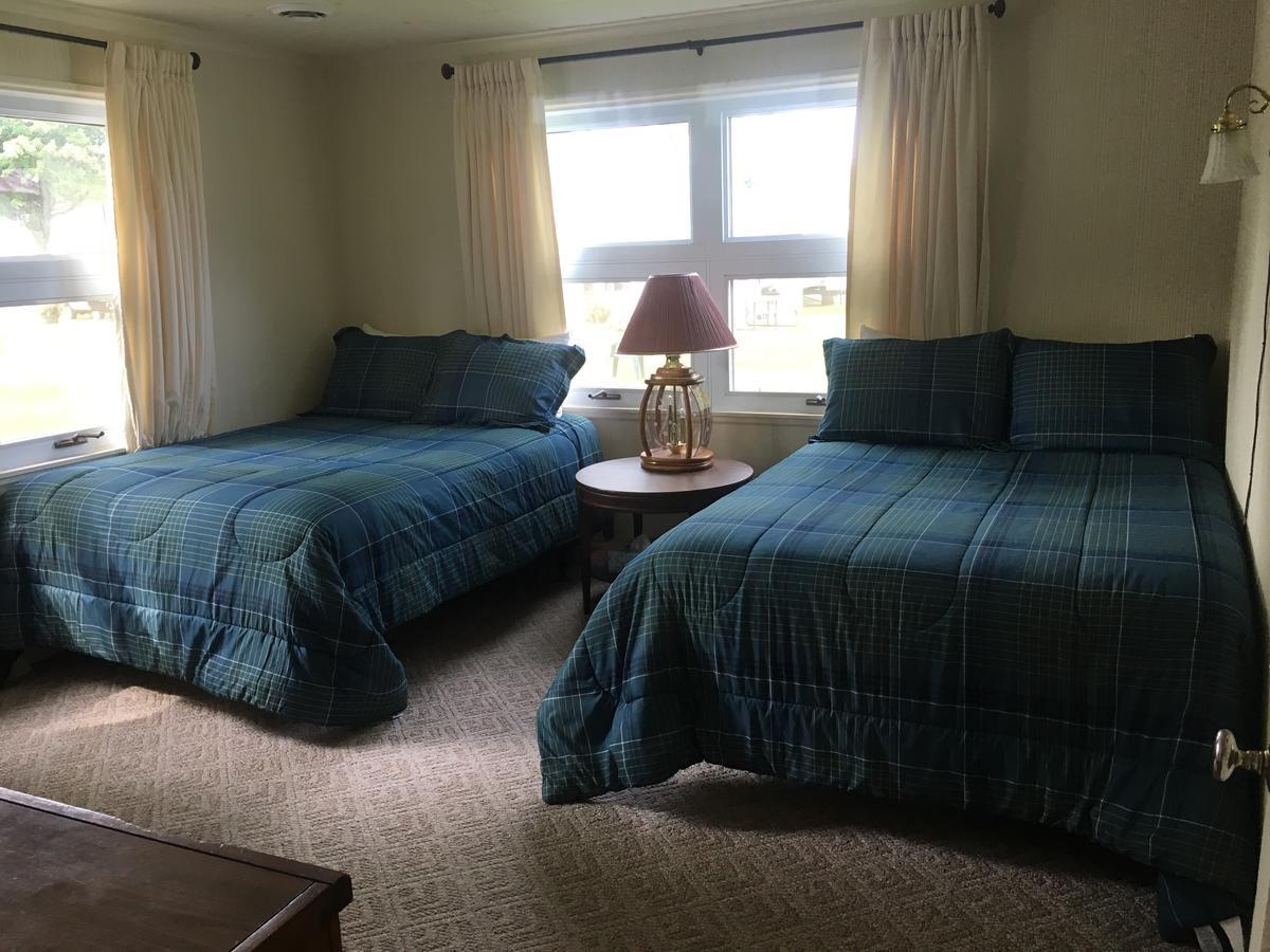 Whalens Grindstone Shores Inc. Hotel Frankenmuth Buitenkant foto